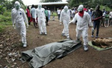 Уровень смертности об Эболы достиг 70%