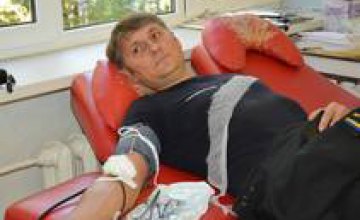 Спасатели Днепропетровщины приняли участие в акции «Твоя кровь спасительная»