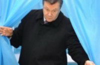 Виктор Янукович проголосовал во втором туре президентских выборов