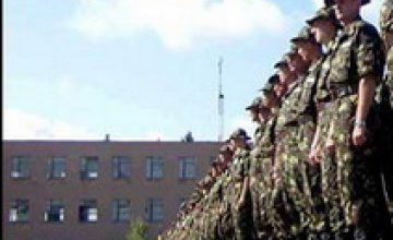 В Днепропетровской области Иосиф Винский вручил ключи от квартиры 62-м семьям военнослужащих 