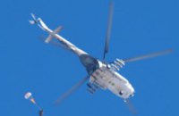 Днепропетровские десантники-контрактники провели первые прыжки с парашютами