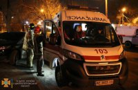 Ночью в Днепре загорелась многоэтажка: спасатели эвакуировали 8 человек и 1 ребенка (ВИДЕО)