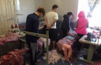 Под Одессой СБУ «накрыла» подпольный цех по пошиву брендовой одежды