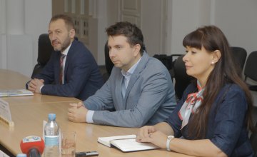 Александр Санжара обсудил с представителями правительства Чехии перспективы сотрудничества в области экономики и образования