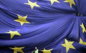 ЕС добавил в санкционный список 24 персоны, включая лидеров ДНР, российских руководителей и бизнесменов