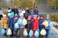Жители Першотравенска создали площадку для малышей с ограниченными возможностями 