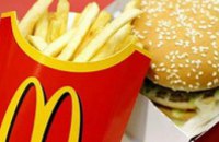 В McDonalds можно будет расплачиваться карточкой