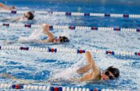 С начала года в бассейне при Павлоградском химзаводе научили плавать почти 8 тыс. школьников