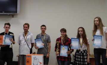 Днепровские спортсмены стали победителями  и призерами  чемпионата города по классическим шахматам