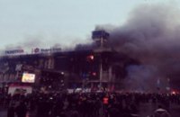 В Доме профсоюзов в Киеве усилился пожар