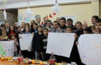 Волонтеры Днепропетровской области организовали праздник для более 1 тыс. детей