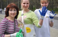 Компания «ДТЭК Днепрооблэнерго» стала лидером по количеству собранного мусора в Днепропетровске в день Всеукраинской акции «Сдел