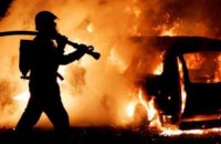 Ночью в Киеве сгорели  две машины