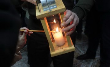 Вифлеемский огонь прибыл в Днепр: празднование начались