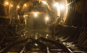 Строительство Днепропетровского метро обещают активизировать в конце года
