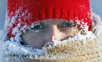​Медики предупреждают: получить переохлаждение и обморожение можно и без сильного мороза 