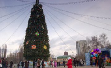 Новый год в Днепропетровске начнется 24 декабря