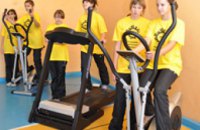 ПАО «Днепроэнерго» оборудовало школьный спортзал новейшими тренажерами