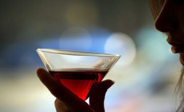 Как алкоголь меняет личность человека, - исследование