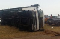 В Херсонской области ураган перевернул автобус и убил женщину