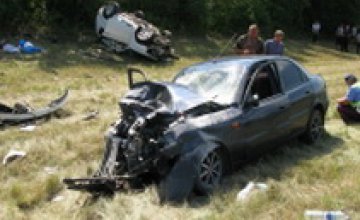 ДТП в Луганской области: из-за столкновения Daewoo и Mitsubishi погибли 2 человека, еще 2 пострадали