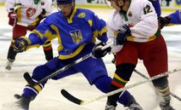 Украина начала хоккейный ЧМ с разгромной победы