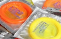 В Киеве мужчина украл из супермаркета презервативов на 1 тыс грн
