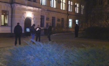 В Киеве совершено разбойное нападение на один из вузов (ВИДЕО)