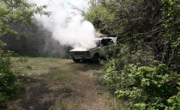 ​На Днепропетровщине при невыясненных обстоятельствах сгорел автомобиль 