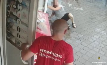 В Никополе установили подозреваемого, который в кафе тяжело ранил ножом 29-летнего мужчину