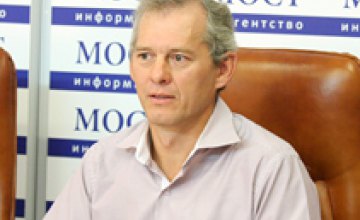 Если бы выборы состоялись в конце августа, наибольшие шансы на успех в мажоритарных округах в Днепропетровске имели бы представи