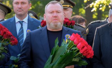 К маршу защитников Украины в Днепре присоединились почти две тысячи человек – Валентин Резниченко