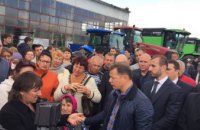Ляшко в Никопольском районе рассказал фермерам, как победить земельное рейдерство 