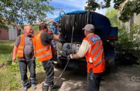 Комунальники Дніпра звертаються до мешканців міста з проханням використовувати санвузли за призначенням і не викидати в них сміття