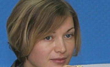 Ирина Геращенко предположила, что в Украине пугливые горничные, которые не обо всем рассказывают