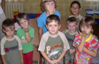460 детей-сирот Днепропетровской области поедут в Крым