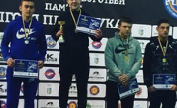 Борец из Днепра стал чемпионом на всеукраинских соревнованиях
