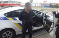 В Киеве приятельские посиделки двух мужчин закончились ножевым ранением в живот