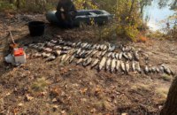 На Днепропетровщине рыбак-браконьер выловил электроудочкой более 50 кг рыбы