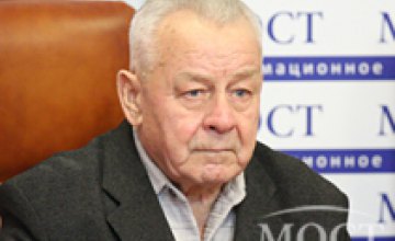 В Днепропетровске 76-летний пенсионер стал моржом и за полгода сбросил 15 кг 