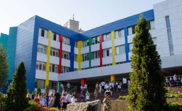 Борис Филатов о реновации школ-тысячников: «Мы продвигаемся вперед в этом направлении»