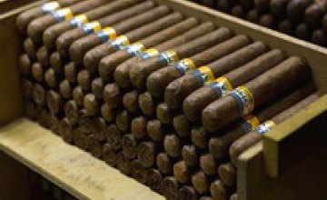 Американцам разрешили ввозить кубинские сигары в США