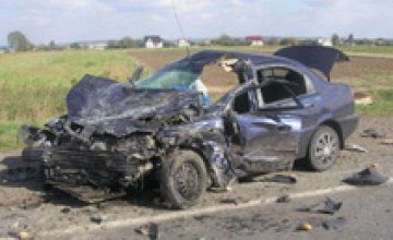 ДТП в Ровенской области: из-за столкновения автомобилей Volkswagen и Daewoo погибли 3 человека (ФОТО)