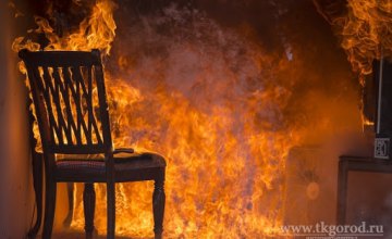 Жительница Днепра бросила 4-летнюю внучку в горящем доме: ребёнок получил ожог с поражением 60% тела
