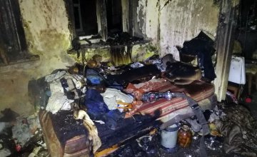 ​В Днепре горела квартира: есть пострадавшие 
