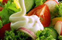Управление по защите прав потребителей прекратило производство салатов в супермаркетах
