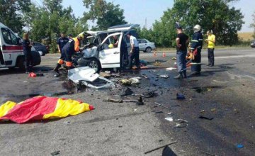 В Николаеве столкнулись микроавтобус и грузовик: трое погибших