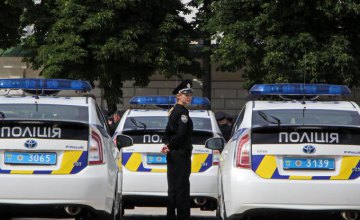 В Киеве избили женщину и забрали $11 тыс