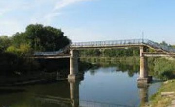 В Днепропетровской области задержали диверсантов, которые планировали взорвать мост через р. Волчья