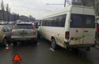 ДТП в Днепре: столкнулись микроавтобус и иномарка 